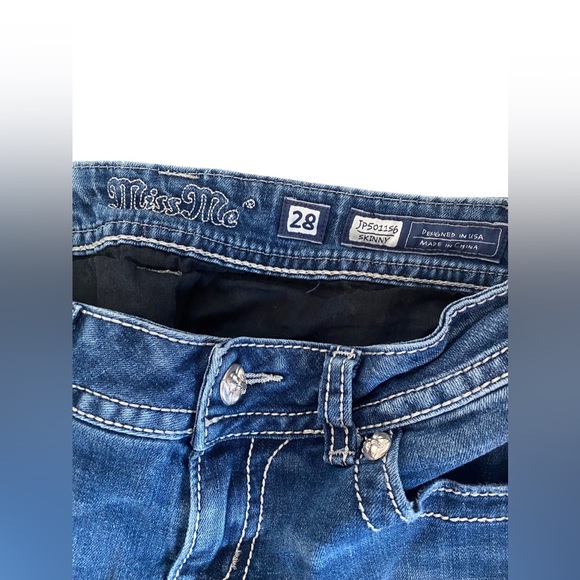 MISS ME Rhinestones Jeans - Picture 7 of 8